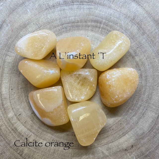 Calcite orange A Pierres Roulées