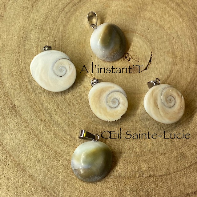 Pendentif Oeil Sainte-Lucie
