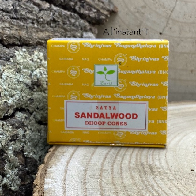 Satya Sandalwood Cônes