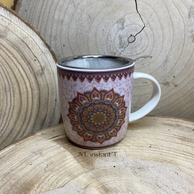 Tasse à thé infuseur Mandala violet
