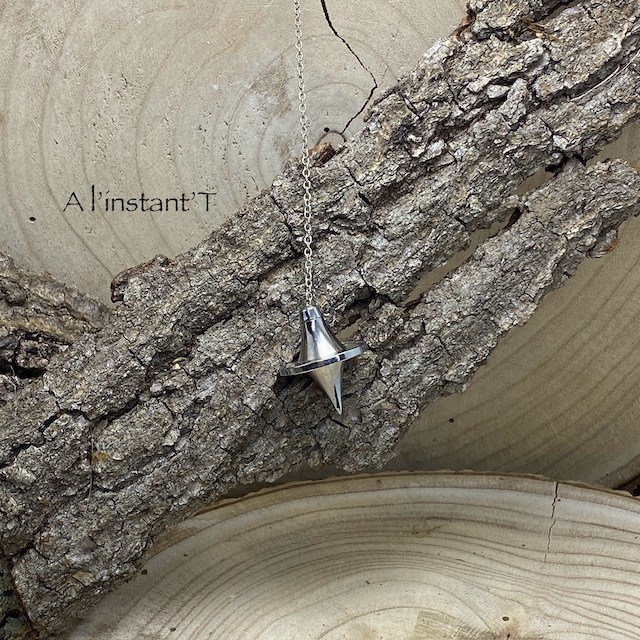 [16848] Pendule en laiton chromé