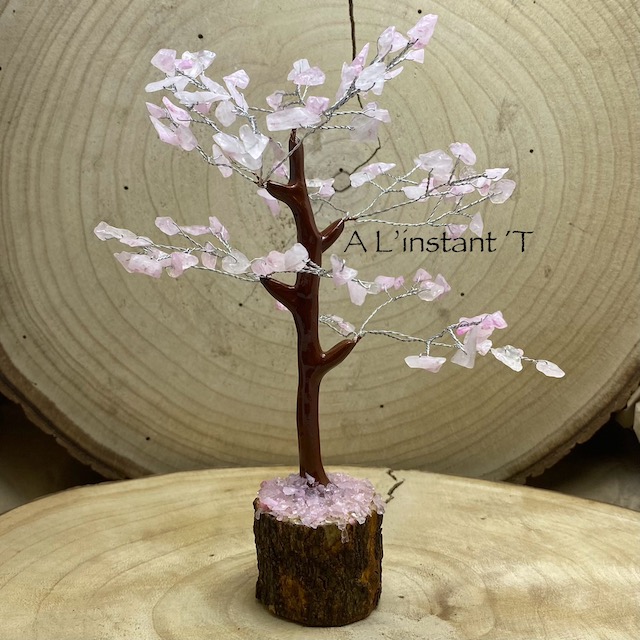 Arbre du bonheur Quartz rose (teinté)