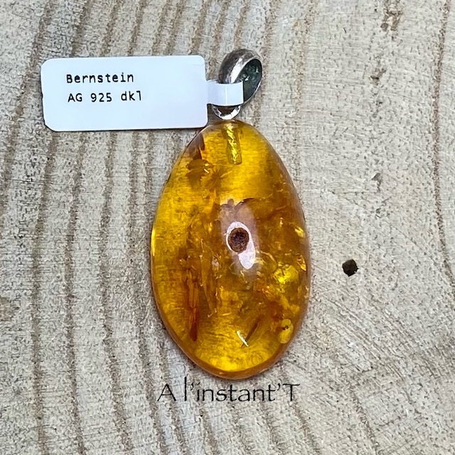 Pendentif Ambre Cabochon