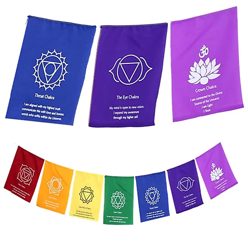 7 drapeaux Chakra sur un cordon