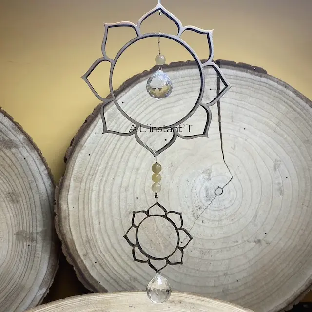 Attrape Soleil Lotus Calcite jaune 