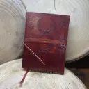 Grimoire en Cuir Triple Lune