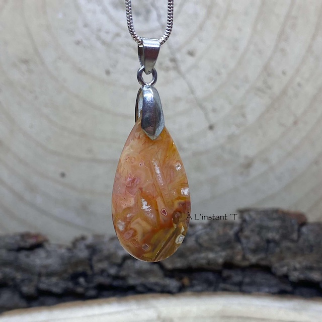 Pendentif en Agate tubulaire indonésienne