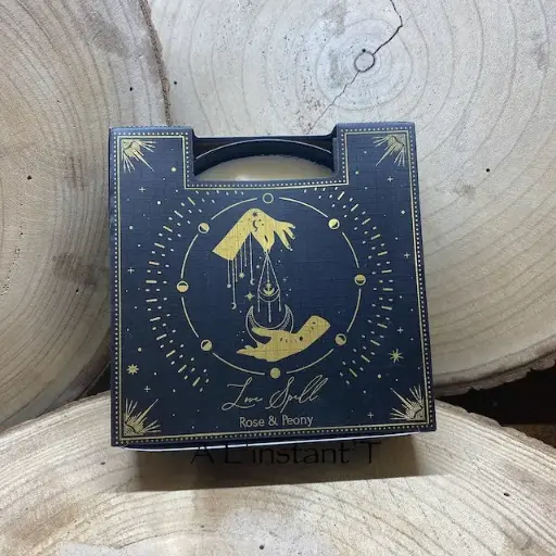 [75780] Bougie parfumée Esotéric Love Spell - Rose et Pivoine 200 grs 